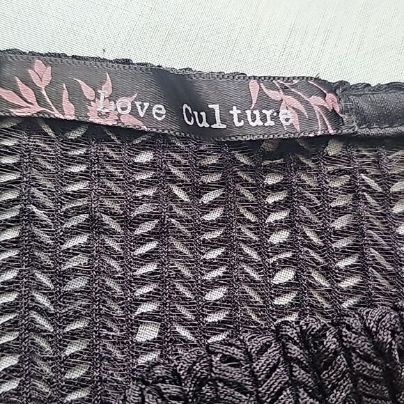 Black cowl neck open weave pullover top size small - Picture 6 of 10